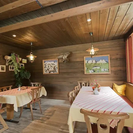Guest house Arnspitze 3*