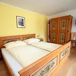 Arnspitze Гостевой дом 3*